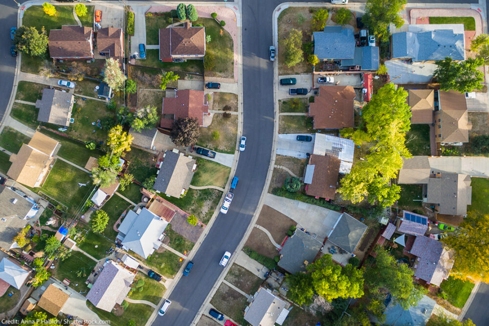 Vista aérea de un barrio residencial en España